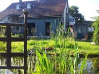 Gärten hinten  Gartenanlage mit Biotop